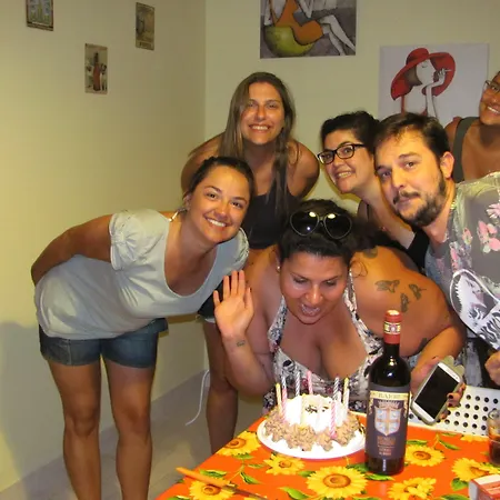 Olive Tree אכסניה *