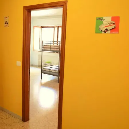 Hostel Olive Tree Bari