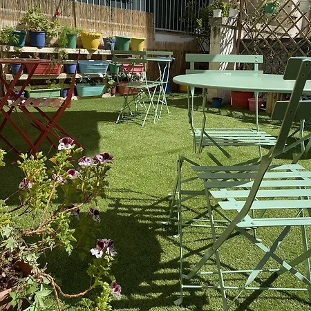 Hostel Olive Tree *