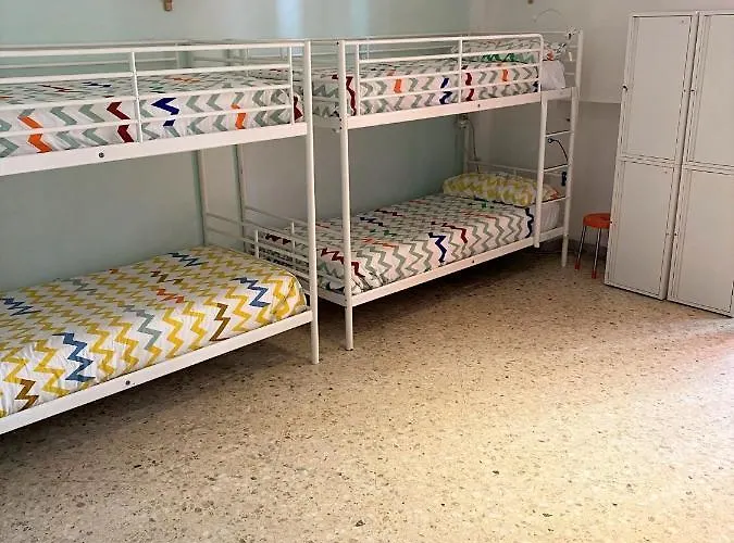 Hostel Olive Tree Bari