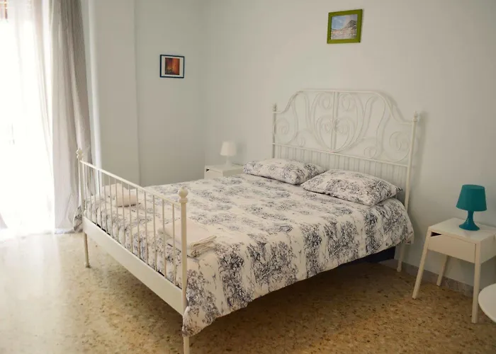 Olive Tree Hostel Bari